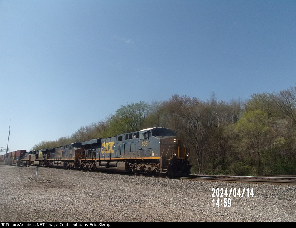 CSX 805